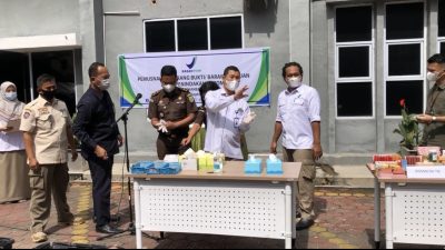 Kosmetik dan Pangan Tanpa Edar Senilai Rp1,6 Miliar Dimusnahkan BBPOM Pekanbaru