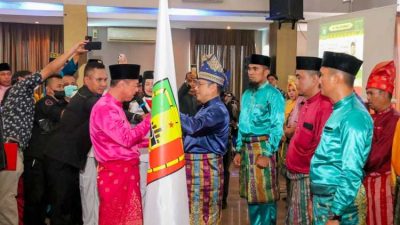 Bupati Rohil Afrizal Sintong Lantik Pengurus IKA Rohil Bengkalis
