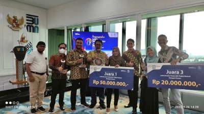 Tuah Pujangga Riau Raih Juara Pertama Lomba Berbalas Pantun Tingkat Nasional