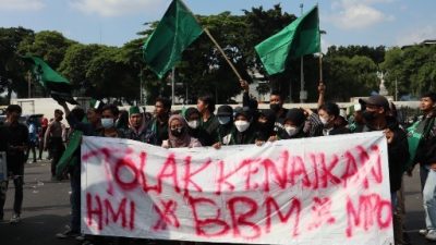 Harga BBM Naik, Inflasi Bisa Capai 9,6 Persen