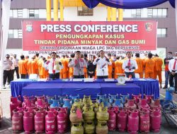 Polda Riau Ringkus Komplotan Pengoplos Elpiji 3 Kg