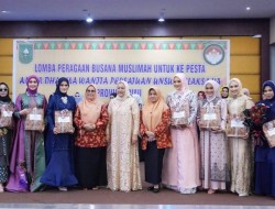 Dharma Wanita Riau Gelar Lomba Busana Muslim untuk ke Pesta