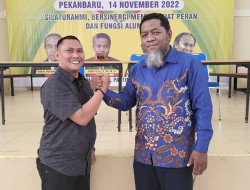 Ronald Akhyar Pimpin IKA Fakultas Hukum Unri 2022-2026