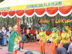 Kunni Minta Pemkab Rohil Perhatikan Iven Budaya Raja Bejamu, Bupati Siap Anggarkan Rp5 Miliar