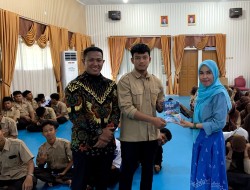 Bersama Kunni Masrohanti, SMKN 1 Bangkinang Ajak Siswa Berliterasi