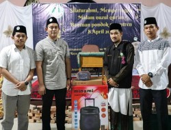 Santri Dukung Ganjar Peringati Nuzulul Quran di Riau dengan Ceramah, doa dan Penyerahan Bantuan