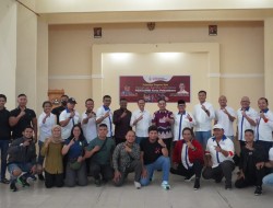 Ian Machyar Lantik Ikhsan sebagai Ketua Pengkot Persambi Pekanbaru