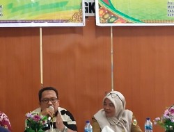 Tim Dosen FH Unilak Beri Penyuluhan Hukum Zakat ke Warga Tangkerang Labuai