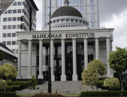 Uji Materi Soal  Batas Minimal Usia 40 Tahun Capres Diprediksi Kandas