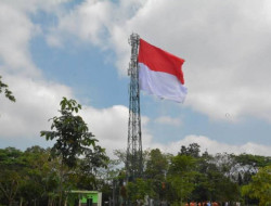 Bendera Merah Putih Raksasa Dikibarkan di Pekanbaru, Ini Lokasinya