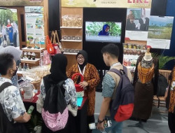 Bank Sampah Binaan PHR Disambut Antusias Pengunjung Festival LIKE Kementerian LHK
