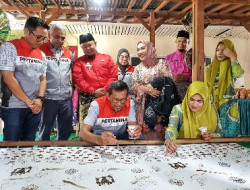 Torehan Canting Manajemen PHR untuk Kemajuan Batik Mandau