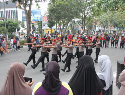 Unilak Gelar Lomba Baris Berbaris Tingkat SMA/SMK se Sumatera