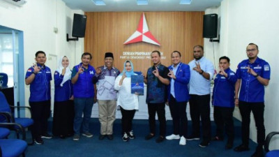 Balon Bupati Bengkalis Kasmarni Sampaikan Visi Misi di Demokrat Riau