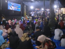 Kampanye Ditengah Hujan, Massa Afni Malah Berjoget Riang