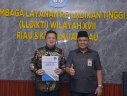 Disaksikan Rektor PT di Riau dan Kepri, Dr Fahmi Raih Gelar Guru Besar
