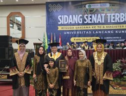 Pengusaha Riau Tancap Gas Lanjut S2 Magister Kebijakan Publik Unilak